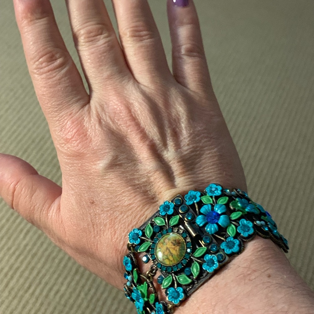Beautiful green and blue filigree bracelet